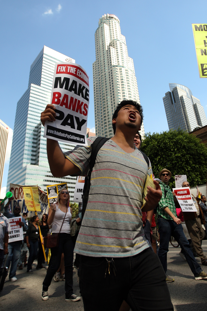 <p>After years of reckless lending and the selling-on of debt, America&rsquo;s housing-finance bubble bursts, precipitating a global collapse of overcommitted banks. South Africa&rsquo;s tightly regulated banking system remains largely immune, however.</p>